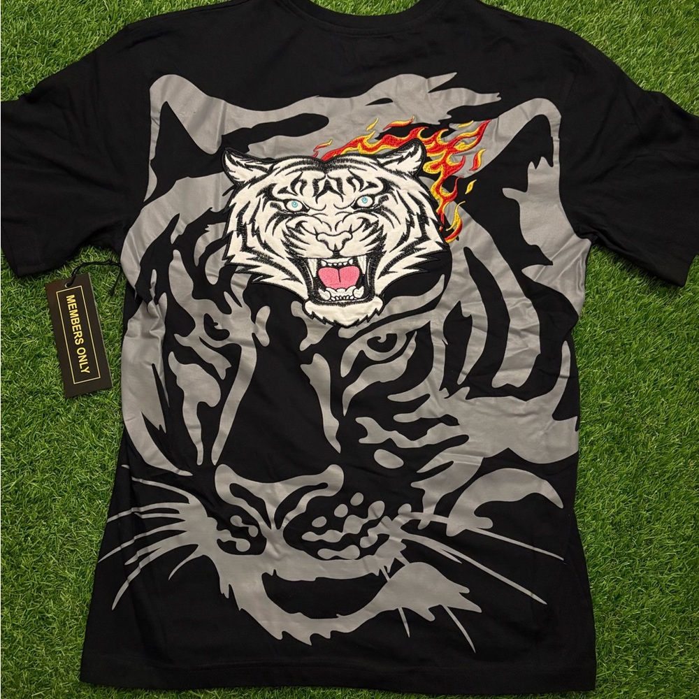 Mens Brand New Members Only tiger T shirt